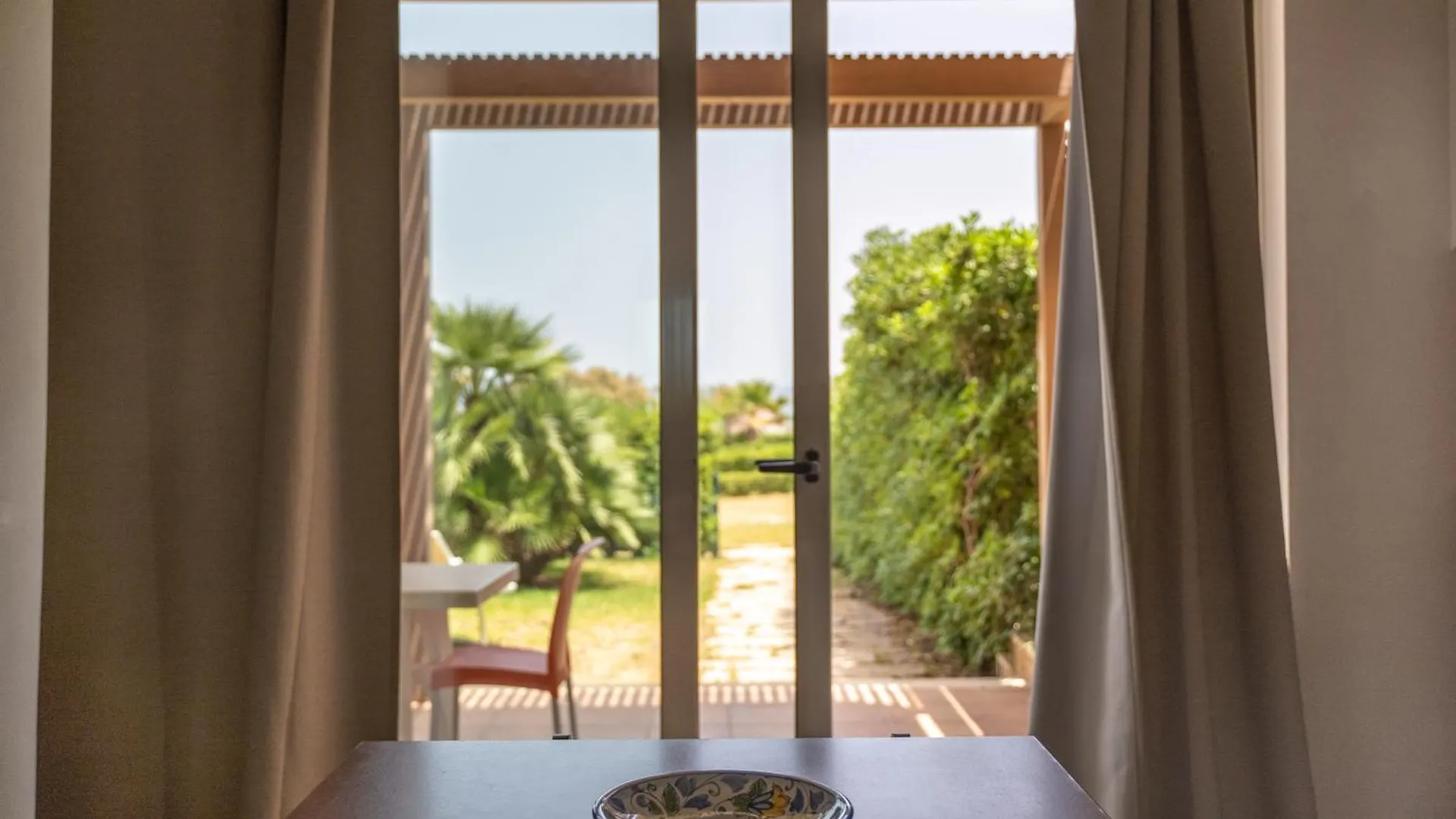 Agua Residence Noto Aparthotel